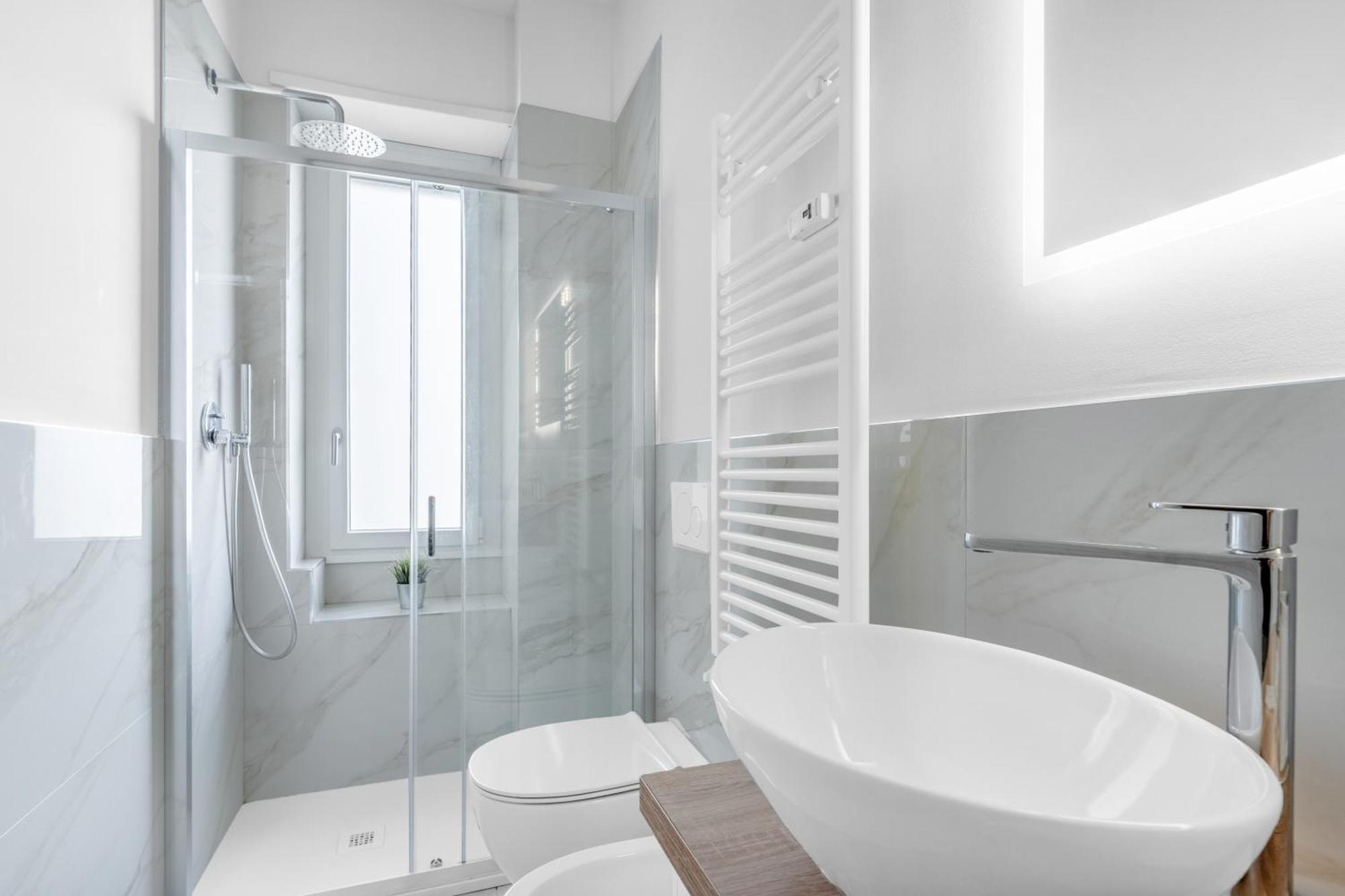 Sil5 - Apartment Bright - Luxury Milano Esterno foto